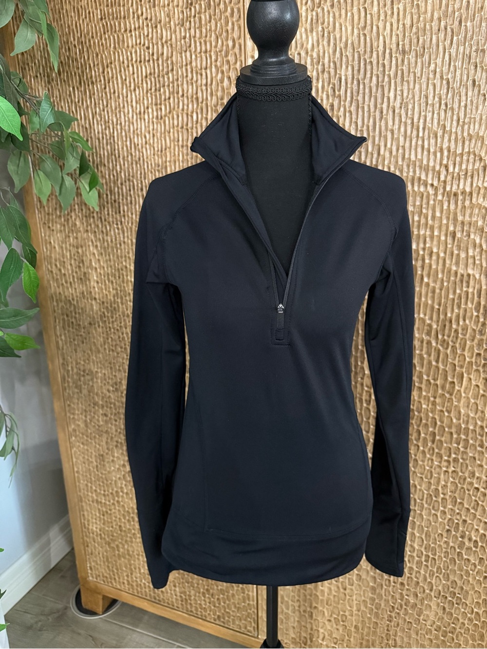 Mondetta Black Half-Zip Athletic Pullover XSmall